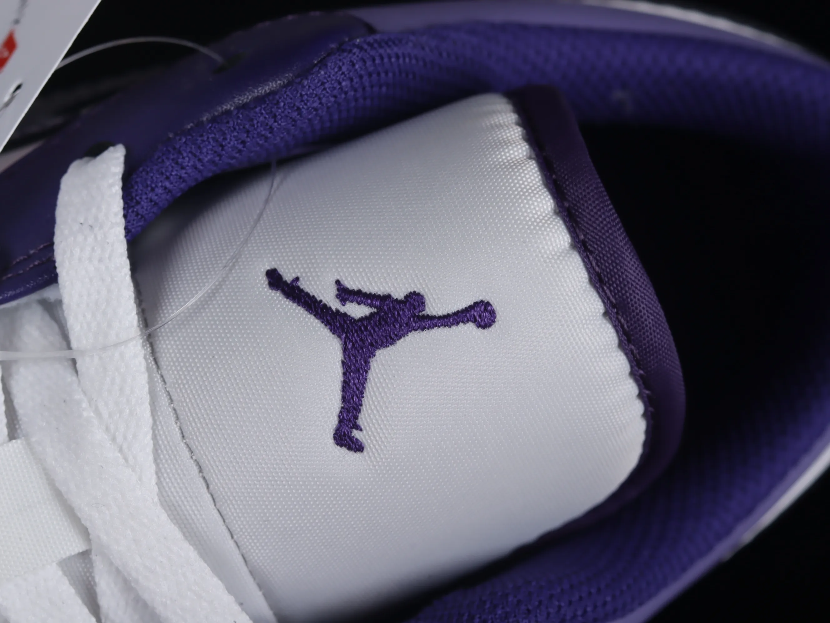 All categories Air Jordan Jordan series basketball shoes Air Jordan 1 Low Z version Air Jordan 1 Low AJ1 Joe 1 white and purple low-top cultural casual sneakers 553558-515